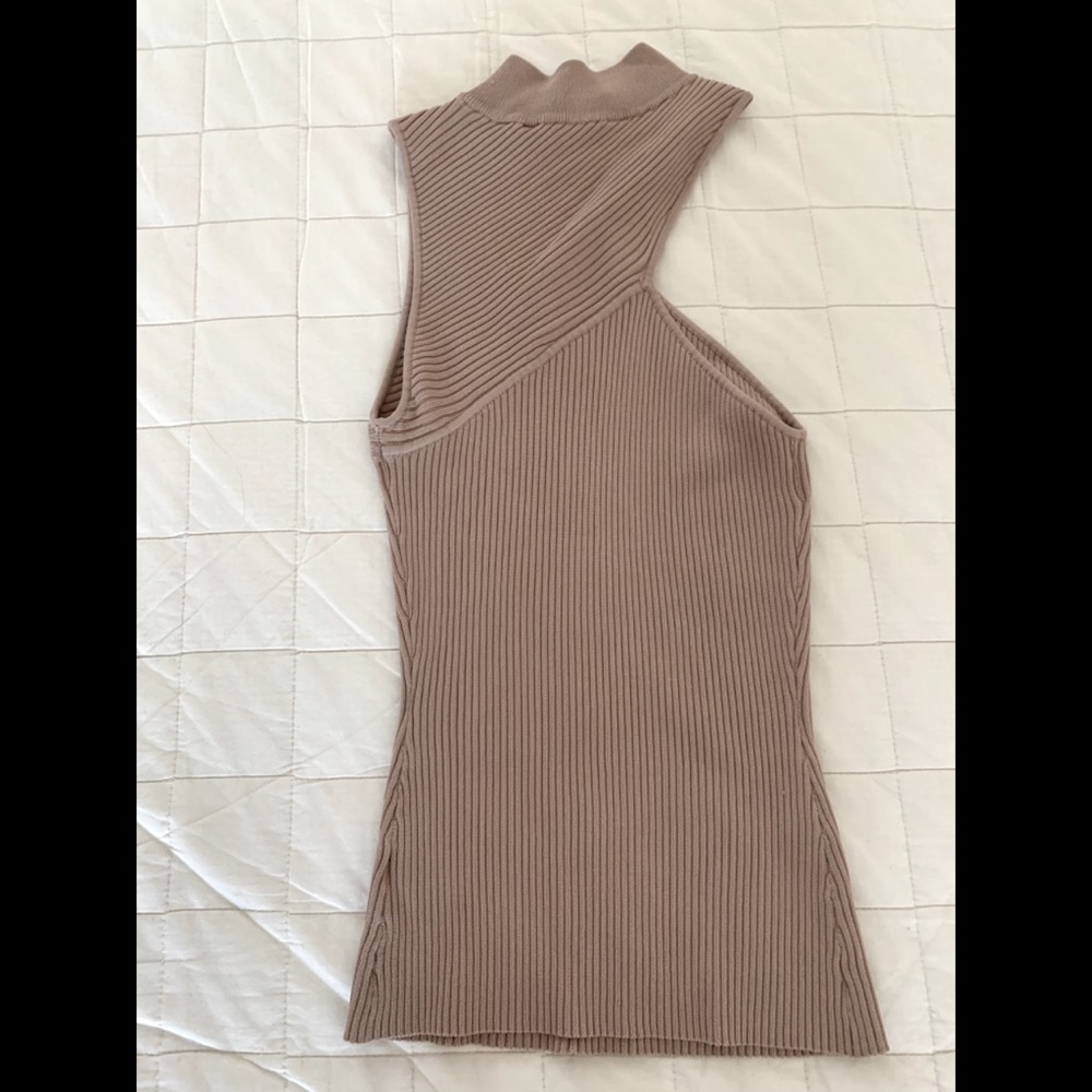 Beige asymmetrical Intermix tank